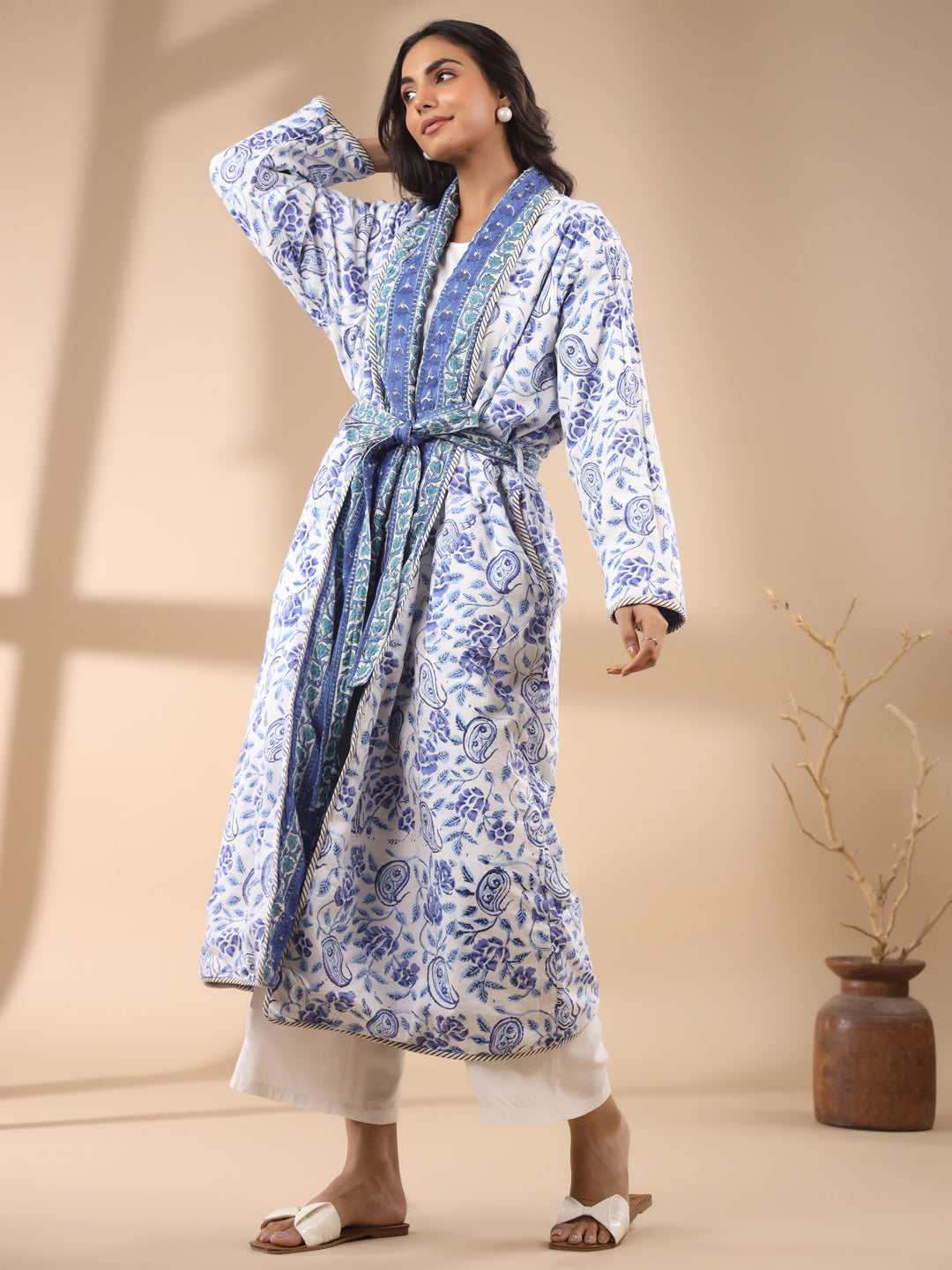 White Paisley Printed Reversible Quilted Cotton Robe