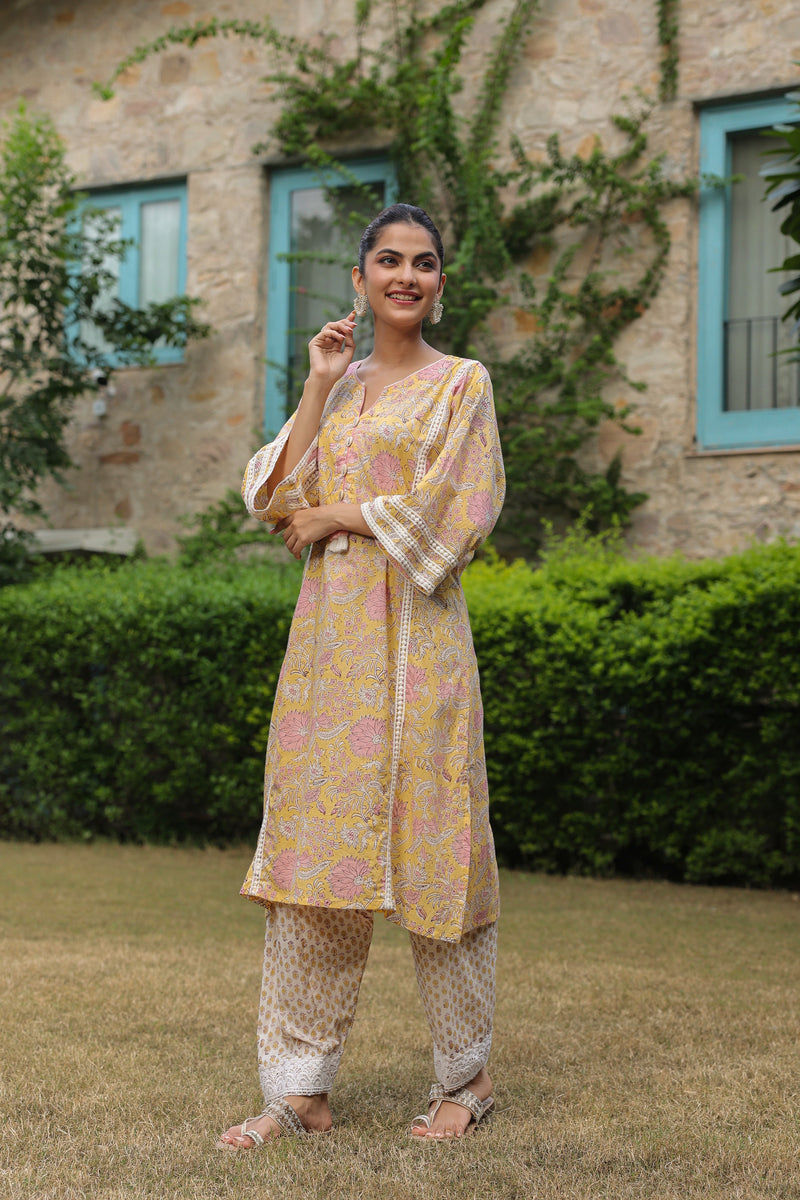 Yellow Paisley Printed Afghani Chogha